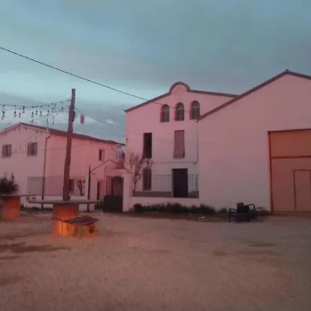 Maset De La Salut Sant Jaume Sas Oliveras